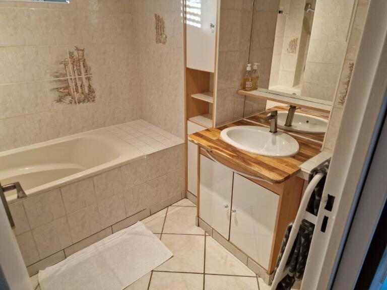 Appartement Motte Giron *